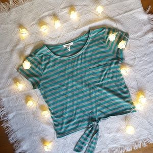 Aeropostale greens and silver crop top